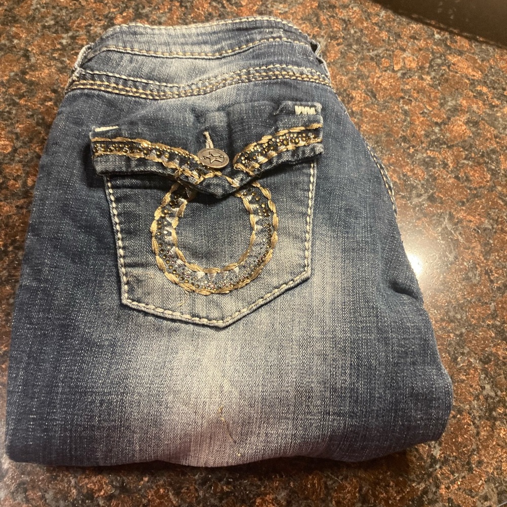 BKE Buckle Jeans - mid rise bootcut. Waist is 28, inseam is 37